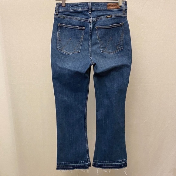 Wrangler 2 High Rise Kick Flare Jeans Womens Release Hem Stretch Cropped - Picture 12 of 13